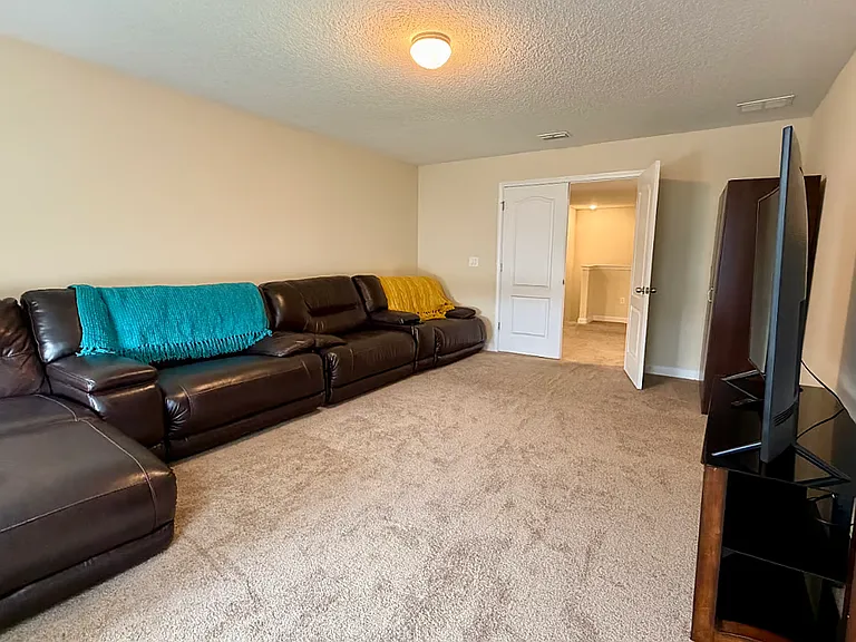 4309 Summer Breeze Way — Photo 14