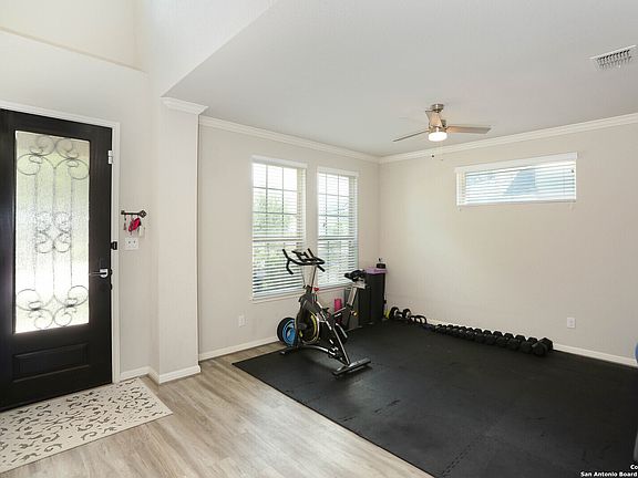 4th image of 13320 Romulus Way