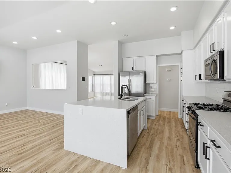 9569 Teton Diablo Ave — Photo 6
