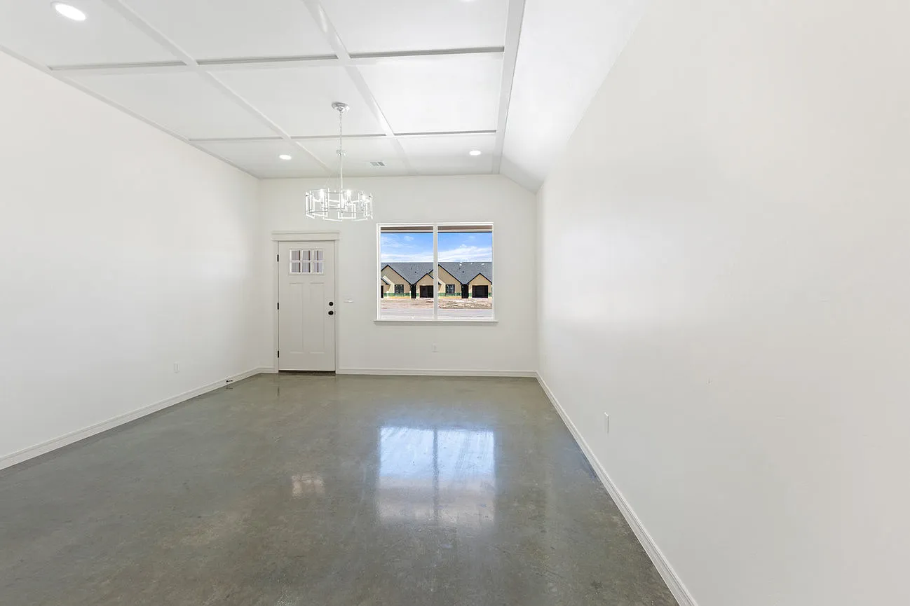 2 bed, 1002 sqft, $1,795 — Photo 4
