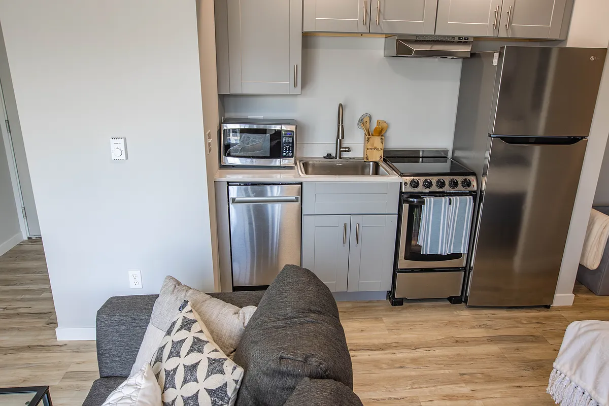 Building Photo - 509 E White St #17
