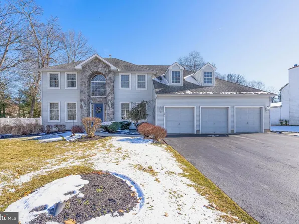 849 Buckwood Ln, Vineland, NJ 08361