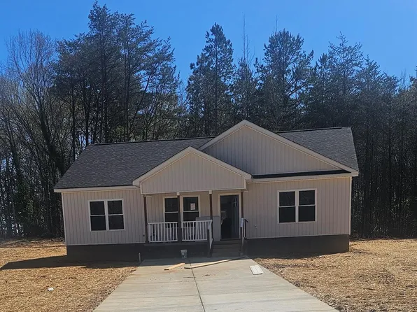 308 Zion Church Rd, Clover, SC 29710