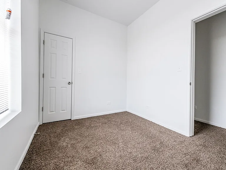 1630 S Sawyer Ave — Photo 12
