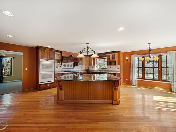 4th image of 342 Orchard Ln
