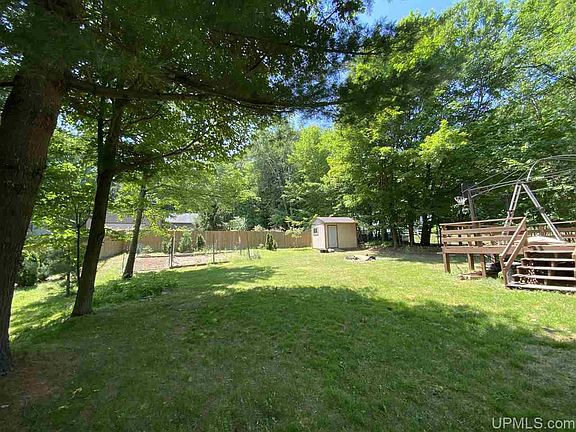 3rd image of 2553 W Fair Ave