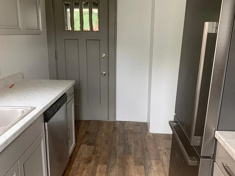 307 Franklin St — Photo 4
