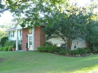 9 Cottontail Rd, Norwalk, CT 06854