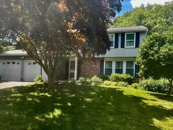 1680 Gemini Dr, Eldersburg, MD 21784