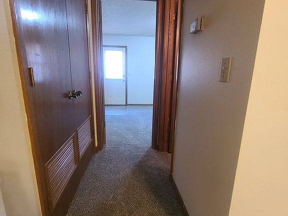 5th image of 110 NW Vesper St APT D