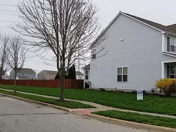 4th image of 4910 Whispering Falls Dr