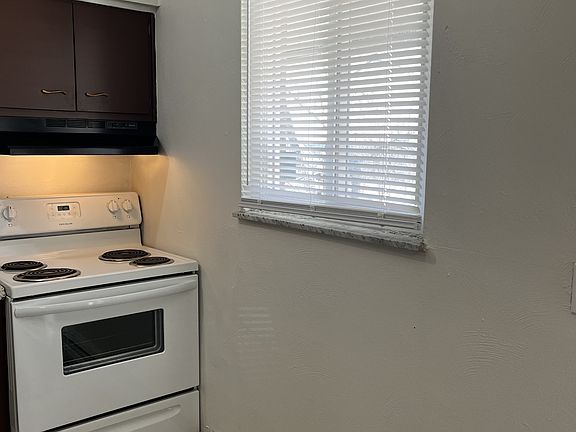 4th image of 1330 W Hillcrest Ave APT 8