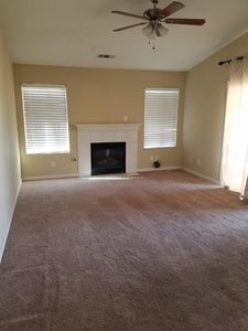 677 Mendocino Ct, Los Banos, CA, 93635