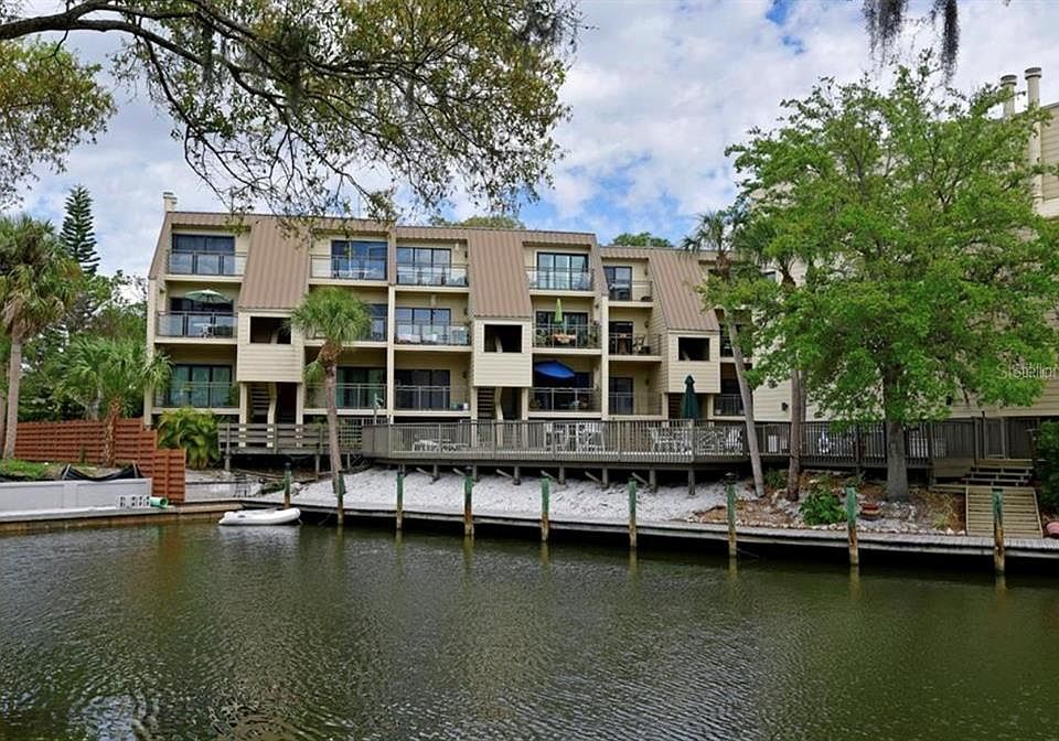 1st image of 1740 Alderman St APT 15