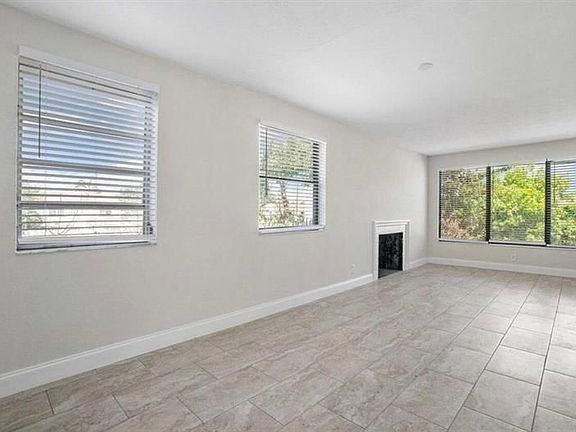 3rd image of 5401 Lake Ave