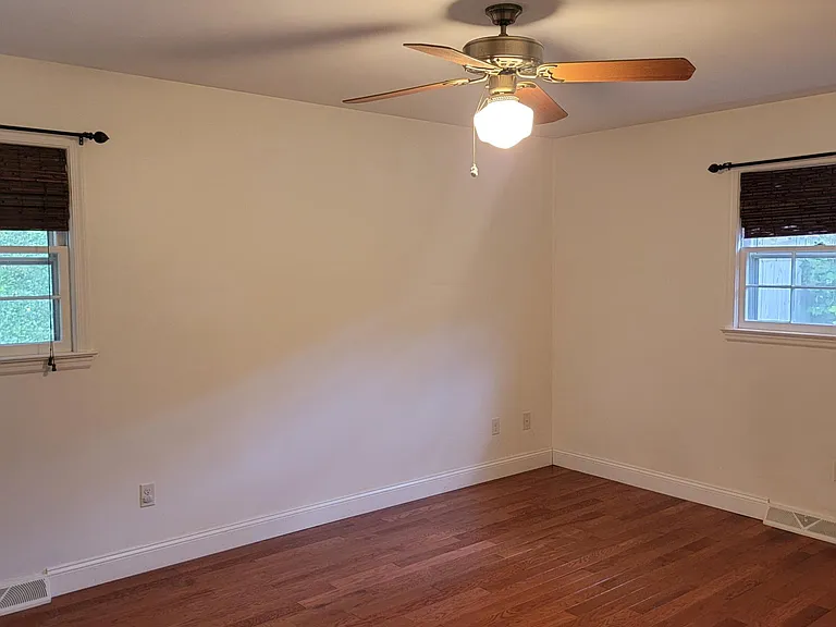Bedroom #1
