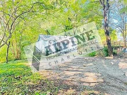 104 Plum Tree Ln — Photo 2