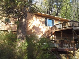 10817 Foothill Rd, Loch Lomond, CA 95461