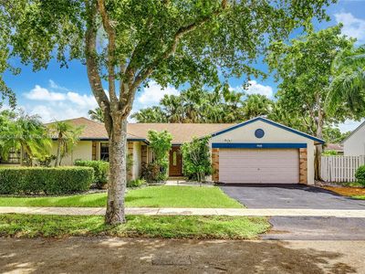 14610 Kirsten Ct, Davie, FL, 33325