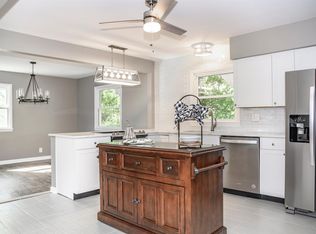 1917 Bellefonte Dr, Lexington, KY 40503