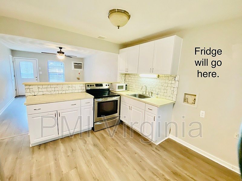 1st image of 6340 Picadilly Sq Unit 2
