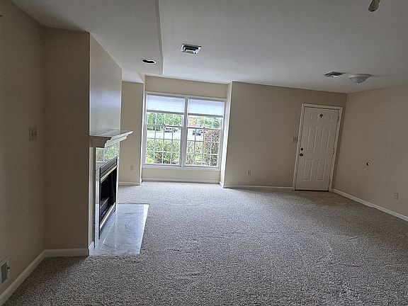 4th image of 6117 Collington Ct