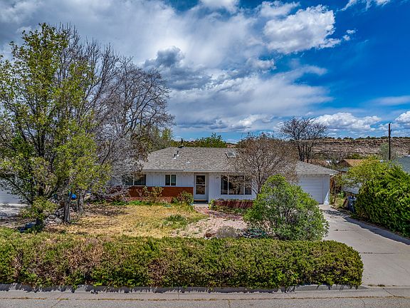 2nd image of 318 Mimbres Dr