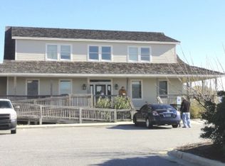 4913 S Croatan Highway, Nags Head, NC 27959