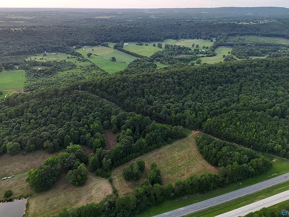 4th image of County Road 608