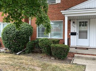 7024 Garling Dr, Dearborn Heights, MI 48127