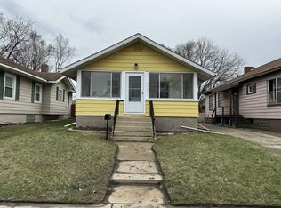 3038 Cleveland St, Hammond, IN 46323