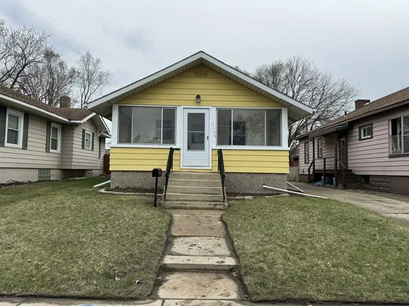 3038 Cleveland St, Hammond, IN 46323