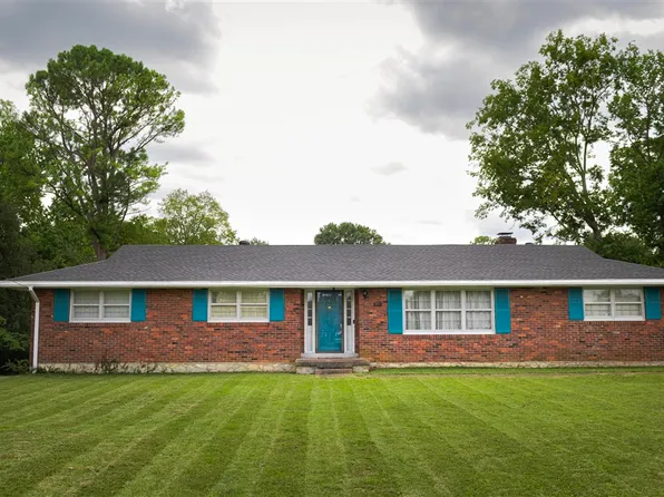 721 Temple Ct, Bowling Green, KY 42104