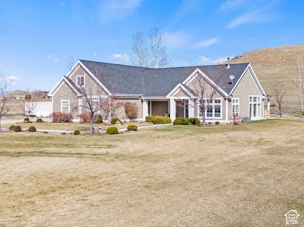2137 Lake View Cir, Preston, ID 83263