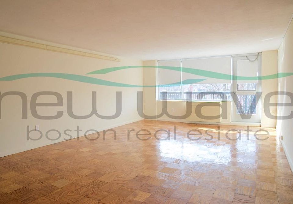 1st image of 106 Monmouth St #601