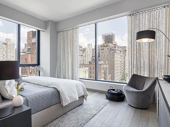 3rd image of 90 Lexington Ave APT 7C