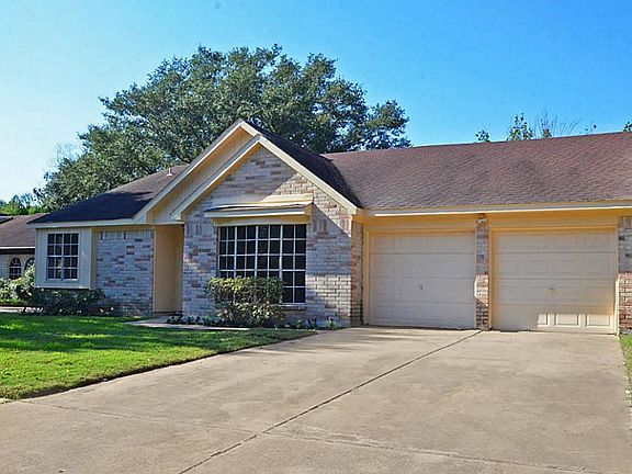 3rd image of 214 Buckeye Dr