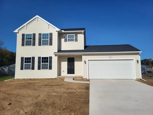 890 Harvest Dr, Wayland, MI 49348