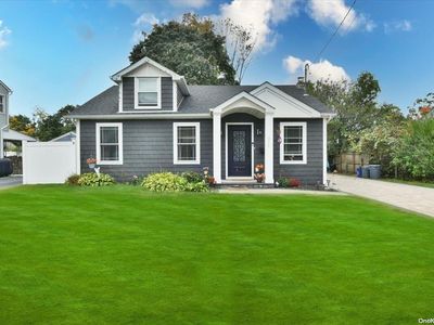 278 17th Street, West Babylon, NY, 11704