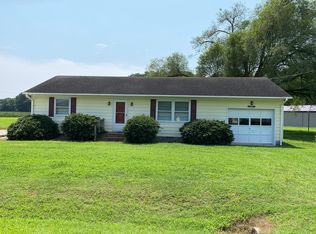 16445 Metompkin Rd, Bloxom, VA 23308