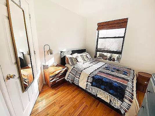 2nd image of 118 Leonard St APT 1