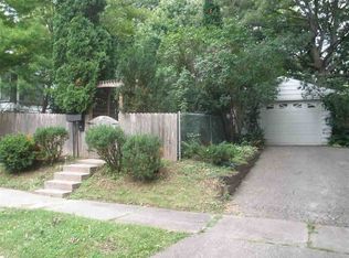 2217 24 1/2 St, Rock Island, IL 61201