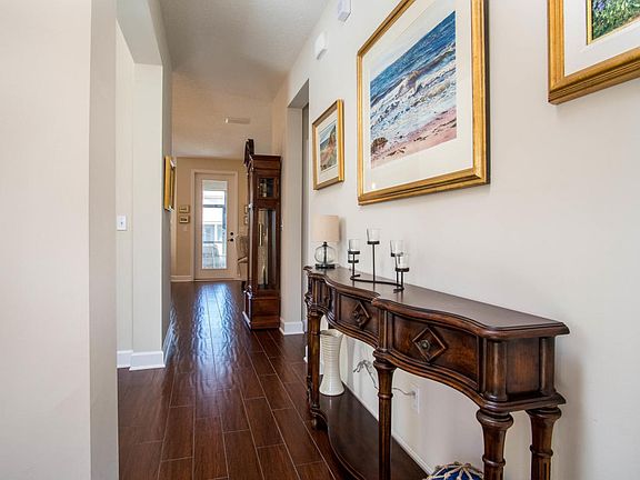 5th image of 61 Hiller Ln