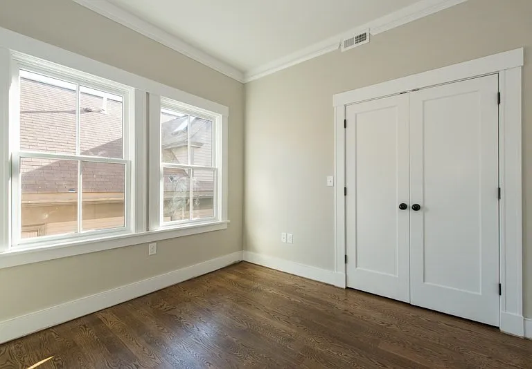 25 Grant St #1 — Photo 8