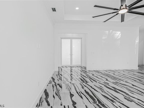 5th image of 333 Lownde Ave S