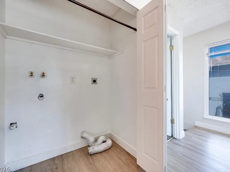3361 Civic Center Dr #H — Photo 15