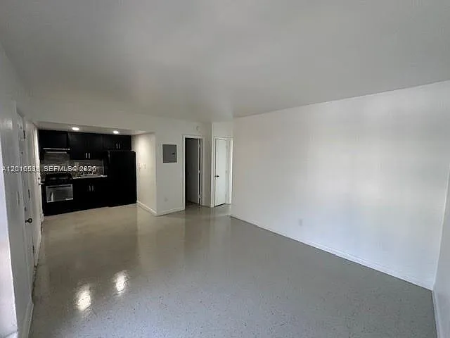 1400 S Douglas Rd #14 — Photo 9