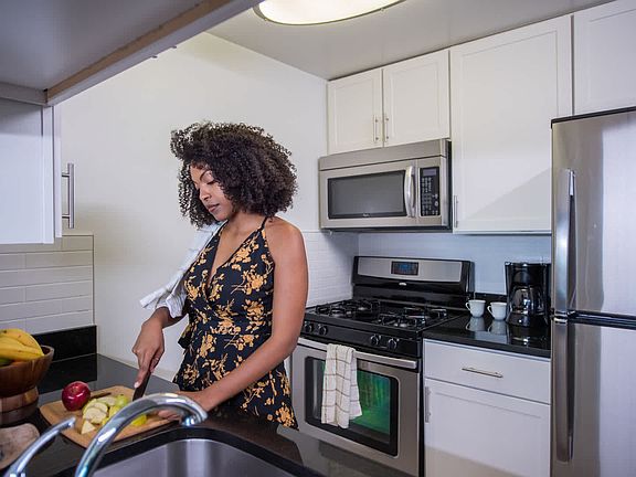 Amenities and finishes that will make you feel right at home.