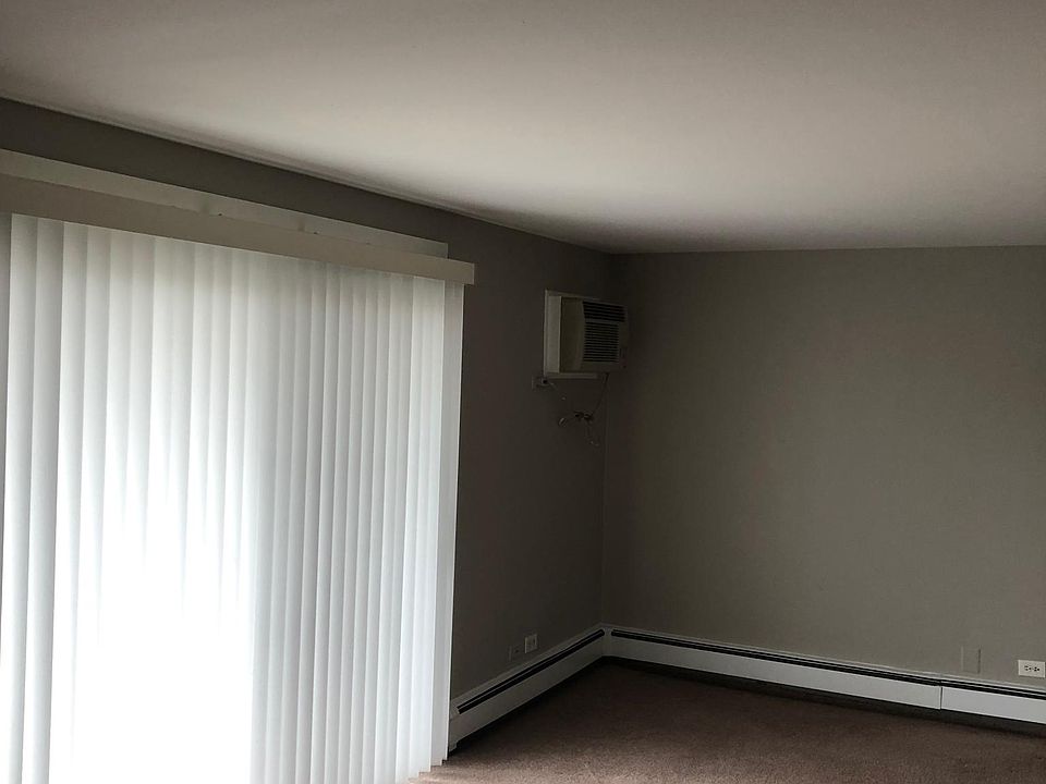 1st image of 113 W 66th St APT 2