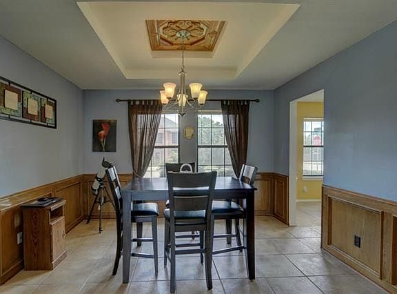 4th image of 814 Ramblewood Dr